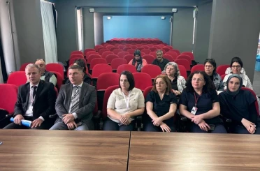 Diyabet hastalarına sağlıklı yaşam eğitimi verildi 