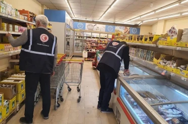 Diyadin’de fiyat etiketi denetimleri sürüyor 