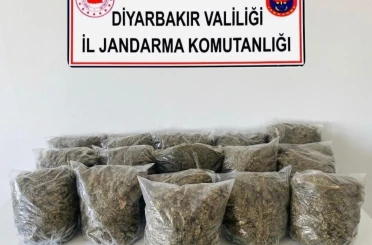 Diyarbakır’da 38 buçuk kilo esrar ele geçirildi 