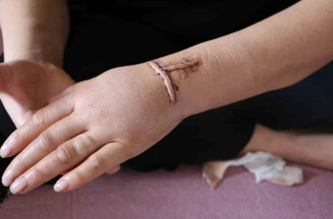 Diyarbakır’da dehşet: Nikahlı eşini 30 yerinden bıçakladı 