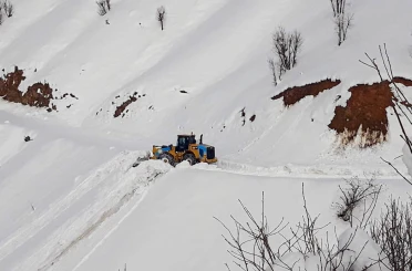Diyarbakır’da kapanan yollar günler süren çalışmalar sonucu açıldı 