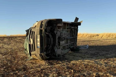 Diyarbakır’da öğrenci servisi ile otomobil çarpıştı: 9 yaralı 