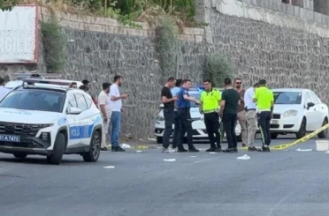 Diyarbakır’da silahlı saldırıda ağır yaralanan şahıs hayatını kaybetti 