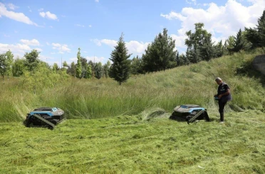 Diyarbakır’da yeni nesil ot biçme robotları sahada 