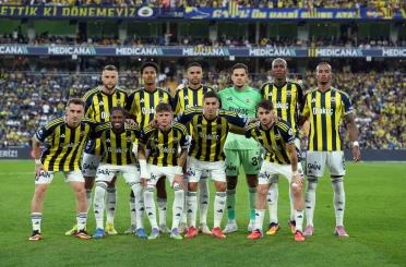 Domenico Tedesco, ilk maçına Trabzonspor karşısında çıktı 