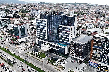 Doruk Nilüfer’de Da Vinci robotik cerrahi farkı 