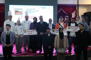 DPÜ’de Ramazan yarışmalarında dereceye girenler ödüllerini aldı 