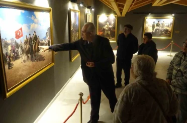 Dumlupınar Diorama Müzesi yoğun ilgi görüyor 