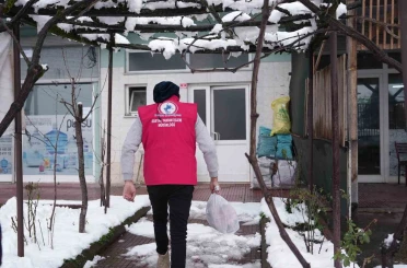Düzce belediyesi 365 gün ihtiyaç sahiplerinin yanında 