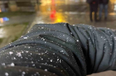 Düzce’de beklenen kar yağışı başladı 