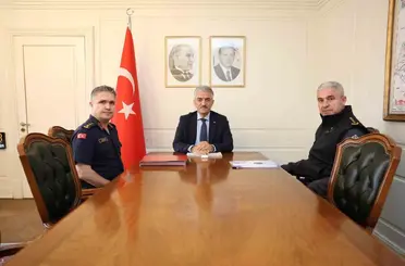 Düzce’de güvenlik ve asayiş toplantısı gerçekleştirildi

