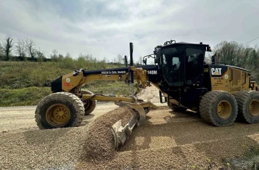 Düzce’de köy yollarında çalışmalar hız kazandı 
