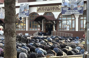 Düzce’de Ramazan bereketi camilere sığmadı 