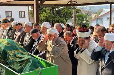 Düzce’nin sevilen iş adamı son yolculuğuna uğurlandı