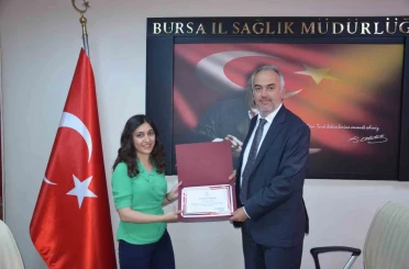 Ebenin dikkati anne ve bebeği kurtardı 