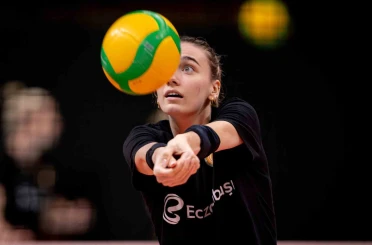 Eczacıbaşı Dynavit, yeni evinde ilk maçına çıkıyor 