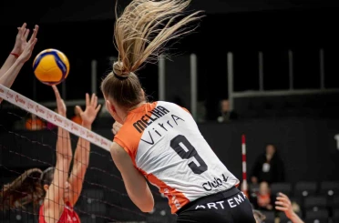 Eczacıbaşı Dynavit’ten 3-0’lık net galibiyet 