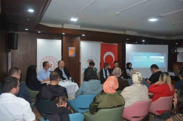 Edebiyat etkinliğine "İlk Dersim Filistin"li açılış 