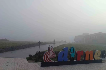 Edirne’de sis etkili oldu, Selimiye gözden kayboldu 