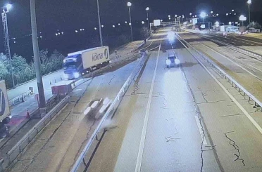 Edirne’de ters yöne giren alkollü sürücü kaza yaptı: 2 yaralı 