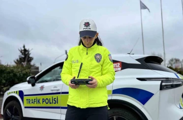 Edirne’de trafik denetimleri arttırıldı: Araç kullanırken telefona bakanın ehliyetine el konulacak 