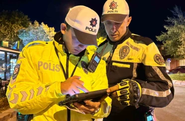 Edirne’de yüksek sesle müzik açan sürücülere ceza 