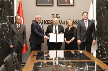 Edremit’e üç yeni aile sağlığı merkezi kazandırılıyor 