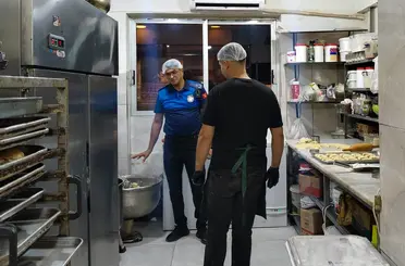 Efeler’de gıda denetimi
