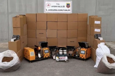 Efeler’de kaçak sigara imalathanesine baskın 