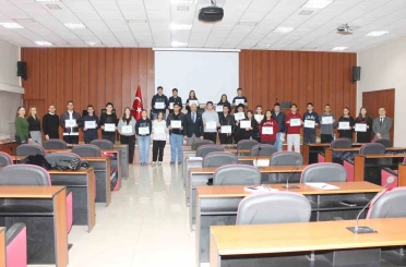 Efeler’de öğrenci meclisi yeni döneme başladı 