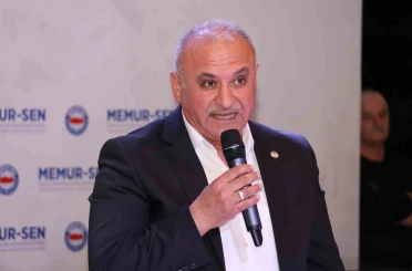 Eğitim-Bir-Sen Antalya Şube Başkanı Miran: "Eğitimciler sahipsiz değildir" 