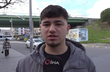 Ehliyet sınavından 7’inci kez kalan genç ortalığı birbirine kattı; o anlar kamerada 