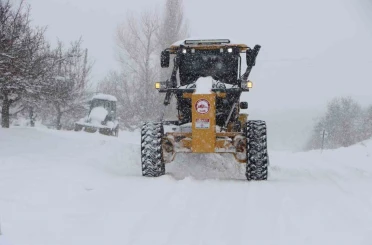 Elazığ’da 115 köy yolu ulaşıma kapandı 