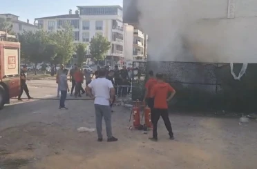 Elazığ’da depo yangını 