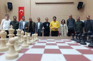 Elazığ’da düzenlenen satranç turnuvası sona erdi