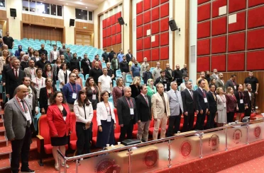 Elazığ’da Ekstrakorporeal Organ Destek Tedavilerinde Güncel Yaklaşımlar toplantısı 