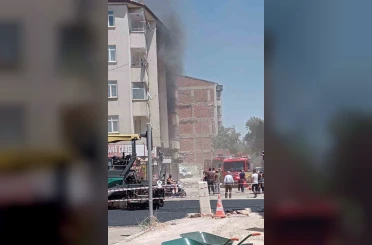 Elazığ’da ev yangını söndürüldü 