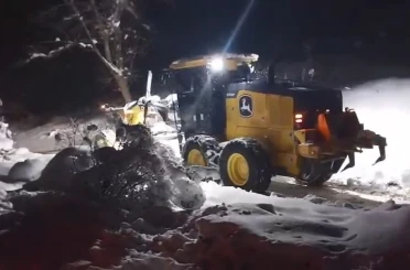 Elazığ’da kapalı köy yollarında kar temizleme çalışmaları sürüyor 