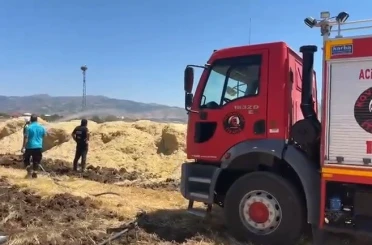 Elazığ’da saman yangını büyümeden söndürüldü 