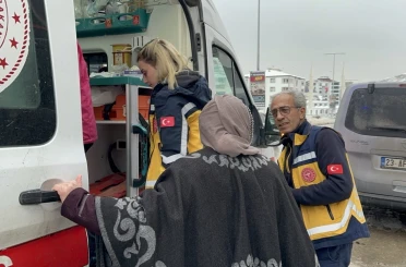 Elazığ’da sitede doğal gaz zehirlenmesi: 1’i çocuk 6 kişi hastaneye kaldırıldı 