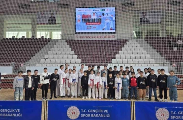 Elazığlı sporcular 45 madalya ile turnuvaya damga vurdu 