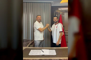 Elazığspor Onur Eriş’le sözleşme imzaladı 