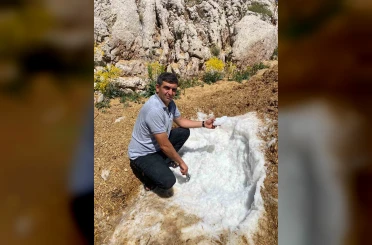 Elbistan’da yaz sıcağına karşı asırlık kar geleneği 