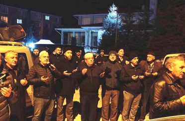 Emet’te 45 umreci dualarla uğurlandı 