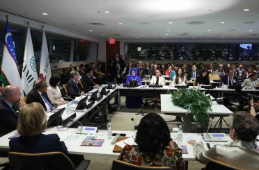 Emine Erdoğan: "Dünya, tüm savaş bölgelerindeki çocuklara insan onuruna yaraşır bir hayat borçludur" 