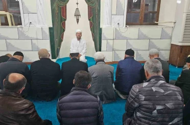 Emirdağ Müftülüğü sabah namazı buluşması düzenledi 