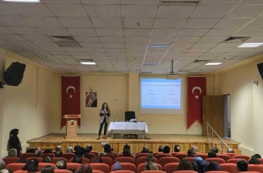 Emirdağ’da ‘Akran Zorbalığına Karşı Farkındalık Semineri’ ilgi gördü 