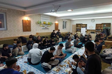 Emirdağ’da üniversiteli öğrencileri iftar programında buluştular 