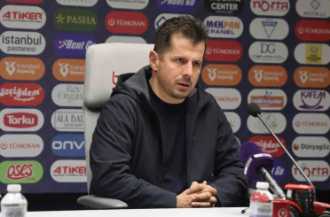 Emre Belözoğlu: "Oyuncular için de bizim için de zor bir süreç" 