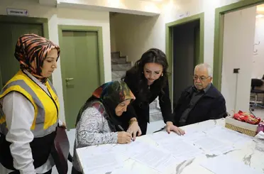 En az 41 yıllık evliliklere ücretsiz sağlık taraması: "41 kere maşallah"
